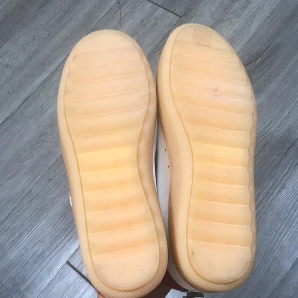 Coach G1493 White Leather High Top Red Shearling Sneaker Size 8 - Picture 13 of 13